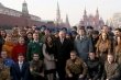 Президент России Владимир Путин возложил цветы к памятнику Минину и Пожарскому на Красной площади в Москве
